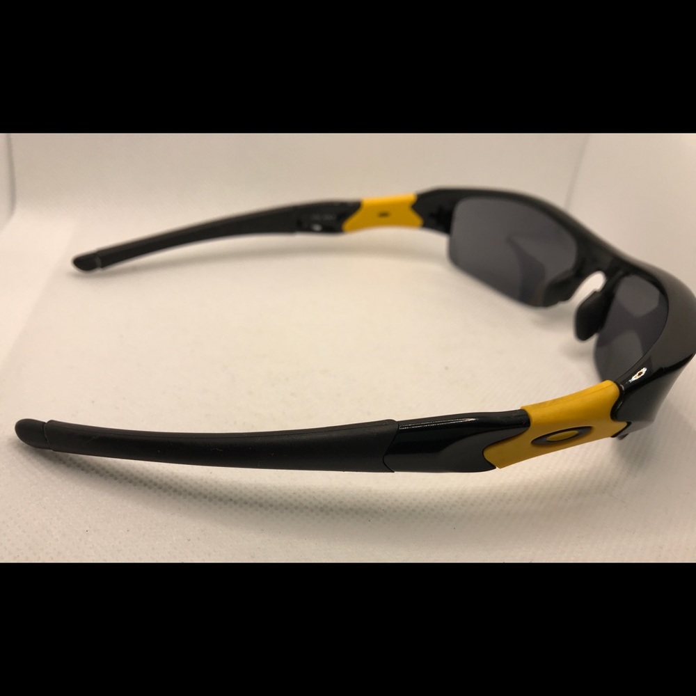 Oakley Sunglasses Flak Jacket XLJ LIVESTRONG + case, nano clear, nose pads - Picture 4 of 8